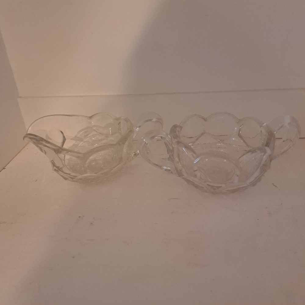 Gorgeous VTG Fosteria  Cubist W/ Star Intricate Cut Glass Sugar and Creamer Set